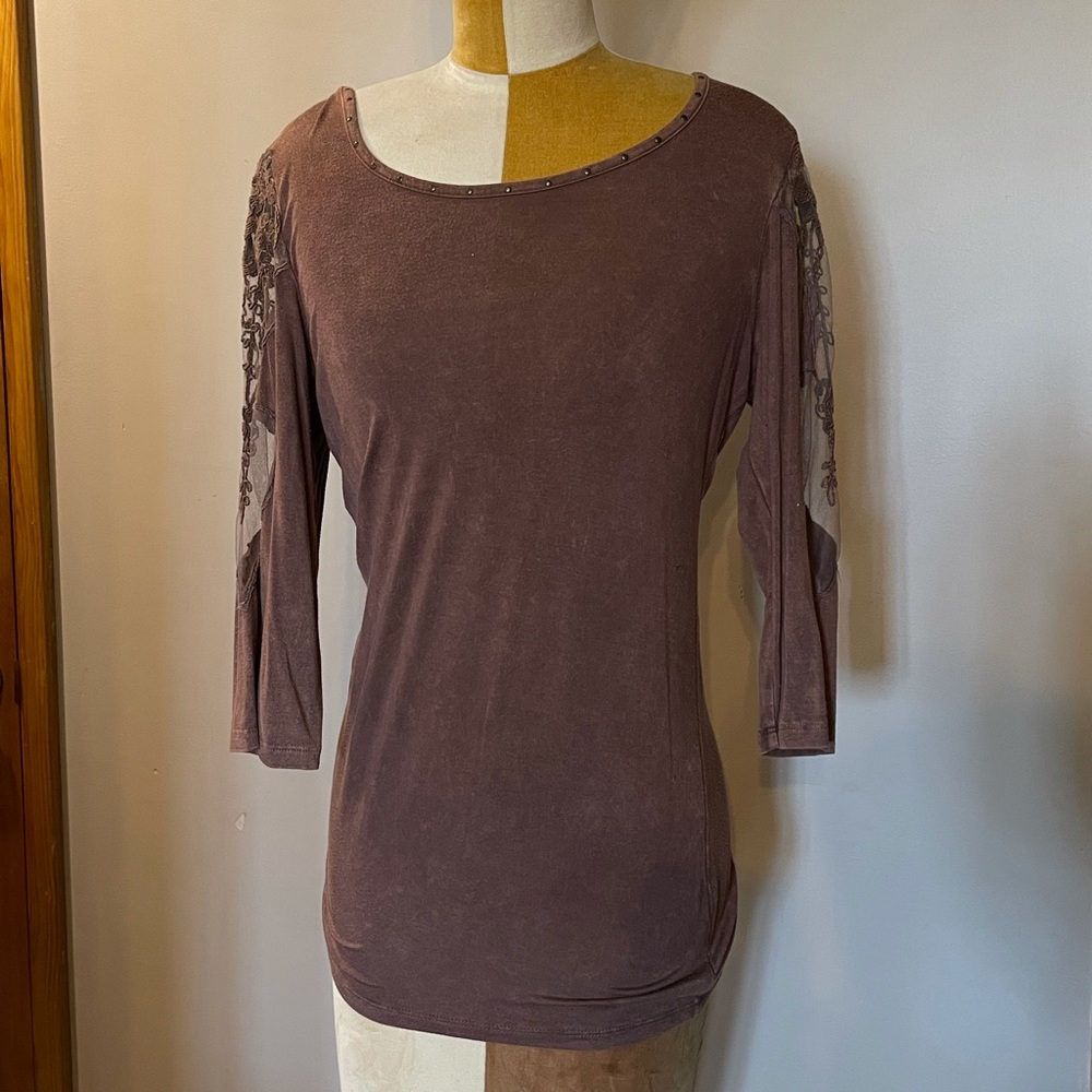 Gimmicks BKE Maroon Longsleeve with Lace
